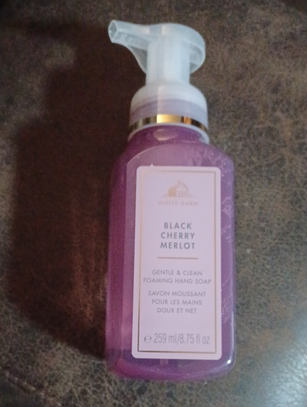 4/$40 New White Barn "Black Cherry Merlot" Foaming Hand Soap - 259 mL Pump